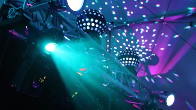 BAILANDO STUDIOS DANSAVSLUTNING VT-2026