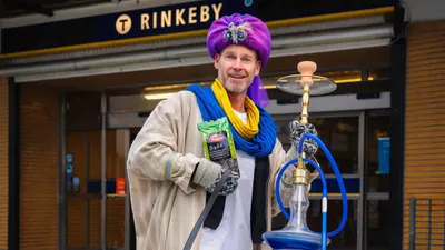 OSVENSK? - Fika, falafel och falukorv