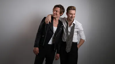 Viktor Norén & Linus Wahlgren - Våra Liv, Våra Musikaler