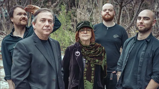 Maggie Reilly & Cutting Crew Trio