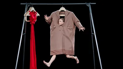 MTV BARN - KLÄDSTÄLLNINGEN