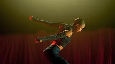 Joanna Holewa Chrona - Phakathi Inside