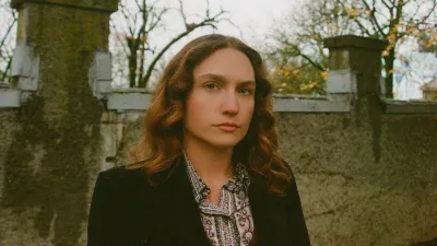 13/6 KASSI VALAZZA | DEBASER STRAND