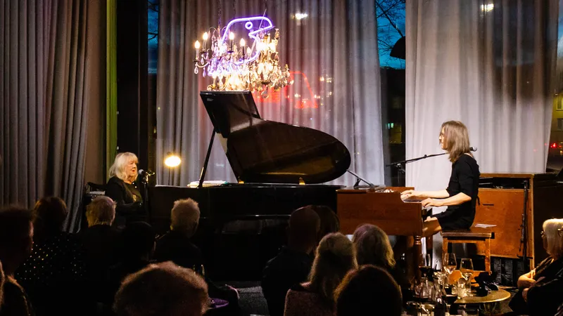 Monica Dominique & Andreas Hellkvist