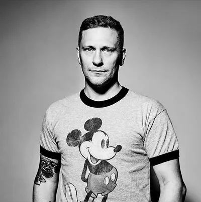 Norra Brunn: Magnus Betnér, Elina Du Rietz, Tobbe Ström