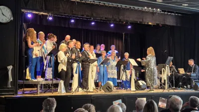 Sommarlängtan med Kaprifolkören & Kommunikören