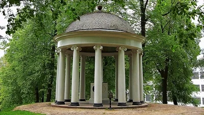 Guidning: Kvinnorna på Finspångs slott