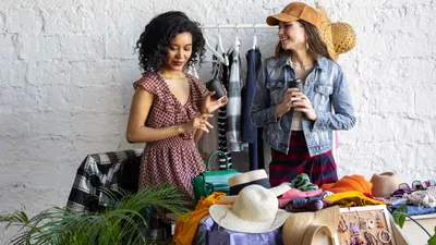 Loppis på Birkagårdens Folkets Hus