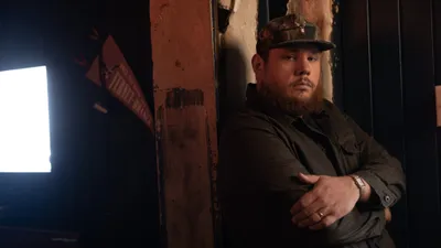 Luke Combs - My Kinda Saturday Night Tour