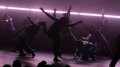 Dansserien: Woman & Black