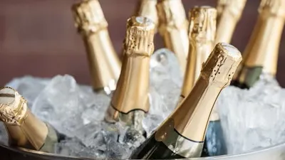 Vinprovning Bara bubblor