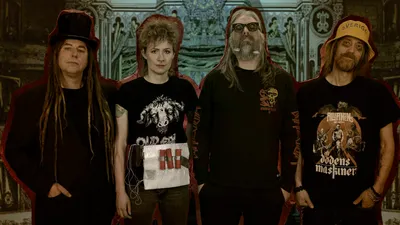 Lastkaj 14 + Helvetesmaskinen + Undergången