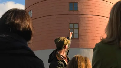 Torn till torn: Slottets byggnation