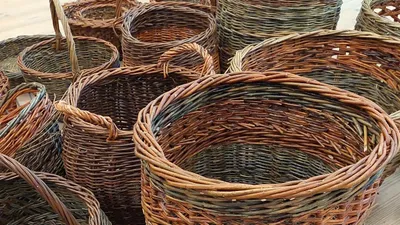 Kurs - Fläta korgar i oskalad pil