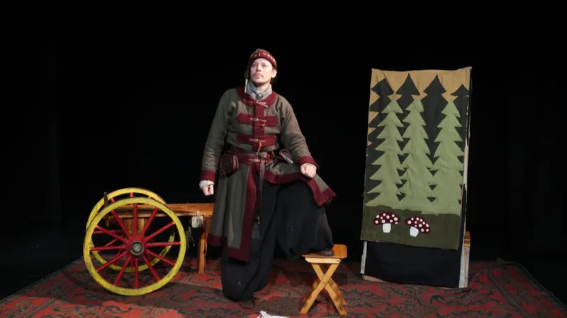 Berättarens Sagoteater - Flickan guldet och trolltanterna