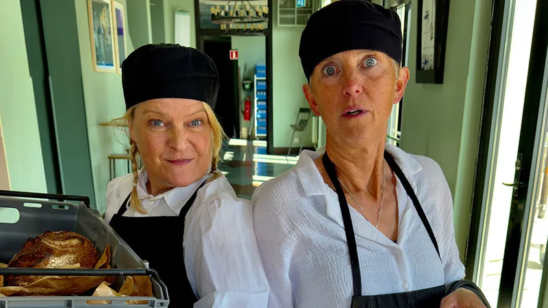 Lunchteater: Förlåt.Förlåt.