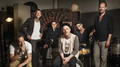 Augustifamiljen - Early Bird